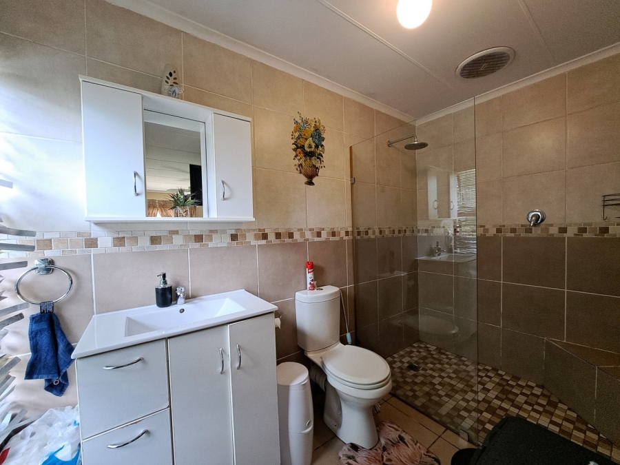 3 Bedroom Property for Sale in Abbotsford Eastern Cape